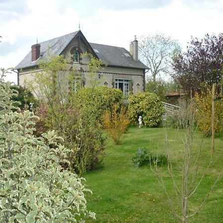 Bed and Breakfast Les Champs De Tracy La Graverie Exterior foto